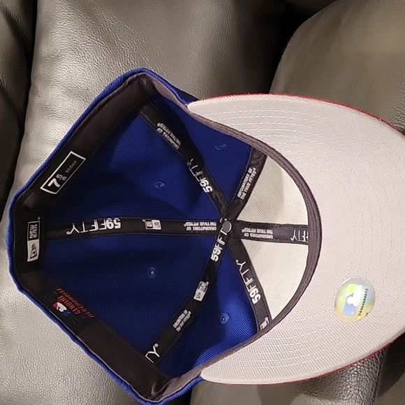 7 5/8 Vintage authentic like like new but I don't think it has have been more - Picture 2 of 5